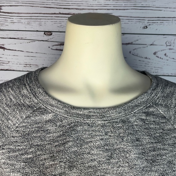 J. Crew Loomknit Sweatshirt Size Medium Style 28608 - Picture 5 of 12